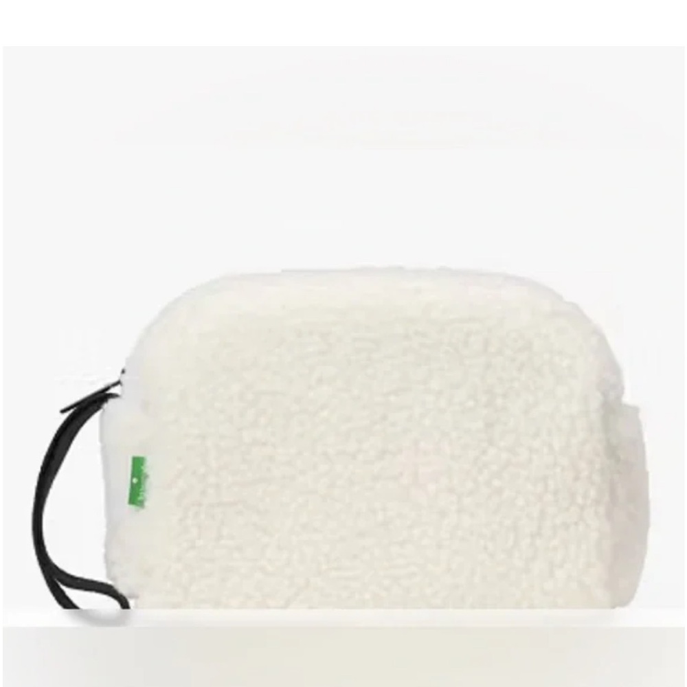 Gorgeous Kate Spade Ivory Faux Sherpa Wristlet Cosmetic Pouch NWT